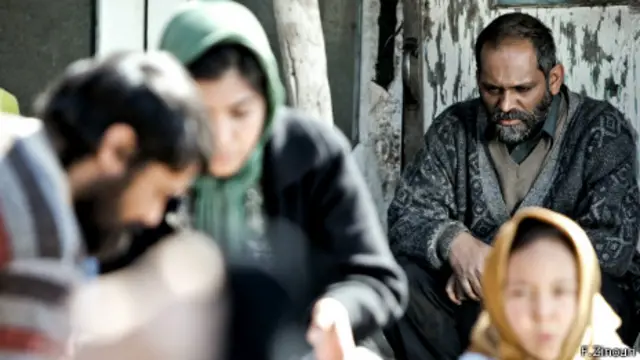 میلیون‌ها افغان به ایران پناهنده شدند و فیلم‌های زیادی از سال‌های مهاجرت ساخته شده است