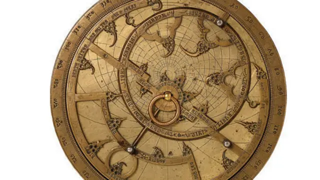 هذه القطعة الفنية يعتقد أنها صنعت في طليطلة بأسبانيا في القرن الرابع عشر