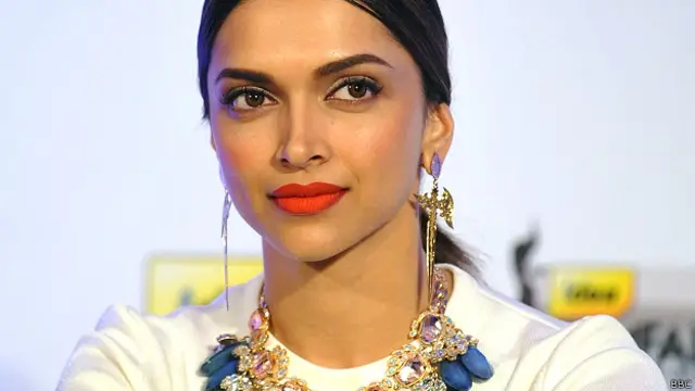 دیپکا کا شمار بالی ووڈ کی چوٹی کی اداکاراؤں میں ہوتا ہے