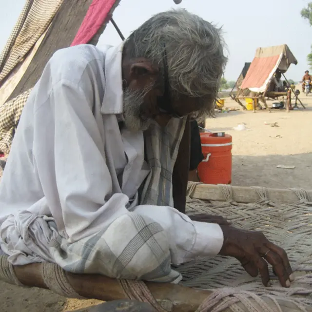 په پاکستان کې له طبعي اپتونو سره د مبارزې اداره وايي چې د سخت ورښتونو له امله په وتلو سیلاوونو کې د وژل شویو کسانو شمېر ۲۶۴ ته لوړ شوی دی.