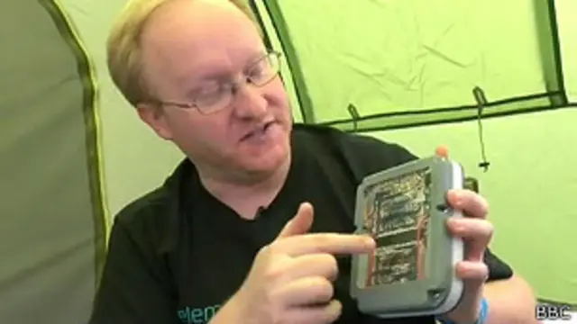 Ben Heck, especialista en miniaturizar consolas de videojuego