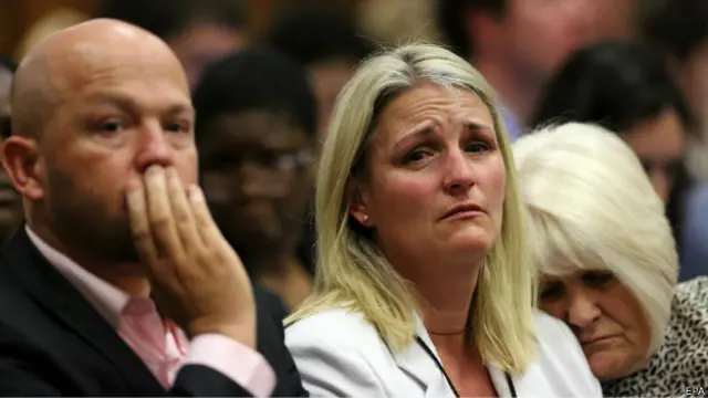 ریوا کے خاندان والے اس فیصلے پر مایوس ہیں