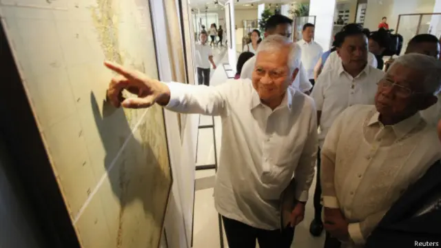 菲律賓外長德爾羅薩里奧