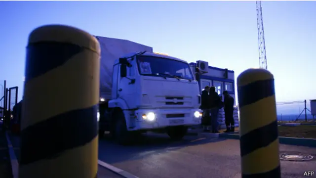 تعتبر هذه القافلة ثاني قافلة مساعدات ترسلها روسيا إلى مدينة لوهانسك التي يسيطر عليها المتمردون شرقي أوكرانيا