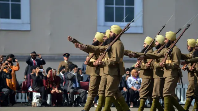 برطانوی مسلح افواج کی سکھ ایسوسی ایشن نے ایلڈر شاٹ برطانیہ میں سرنگڑھی کی جنگ کی یاد میں تقریب منعقد کی۔