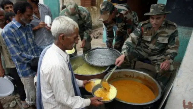 ربما تصبح مخيمات الإغاثة أكثر شيوعا، مع صعوبة توقع الكوارث البيئية المتعلقة بالطقس