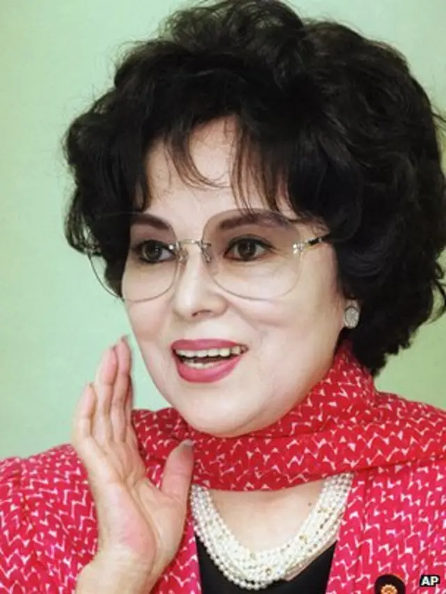 李香蘭（日本姓名山口淑子）