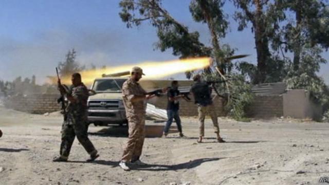 حذر مسؤولون ليبيون من احتمال انزلاق ليبيا إلى "حرب أهلية شاملة"