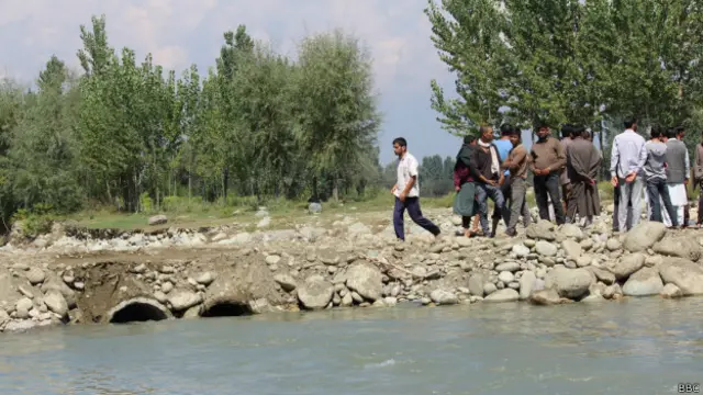 कश्मीर में बाढ़