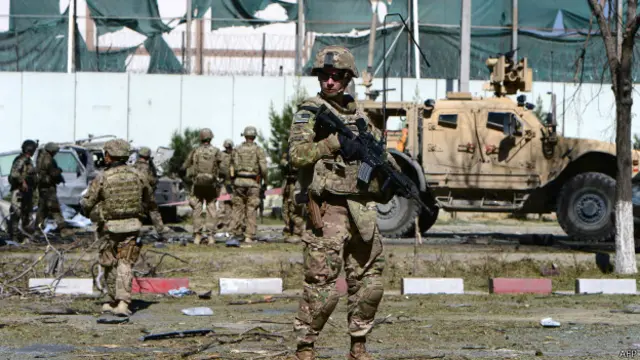 नाटो सेना