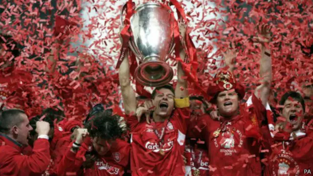 قاد جيرارد نادي ليفربول للفوز ببطولة دوري أبطال أوروبا عام 2005