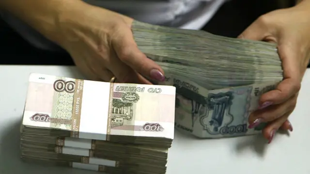 İndiyədək gözlənilirdi ki,  Rusiya rublu "bazar ümidinə" ilin sonunda buraxıla bilər.   