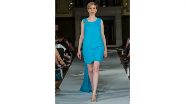 اسماني رنګ د مټه هاري د ژوند لومړي کلونه ښايي چې نوموړې ډېره بریالۍ نه وه.