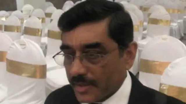 ශ්‍රී ලංකා මහ බැංකුවේ නියෝජ්‍ය අධිපති ආචාර්ය නන්දලාල් වීරසිංහ