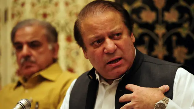 لاہور میں سانحہ ماڈل ٹاؤن کے لیے بھی وزیر اعظم اور وزیر اعلیٰ پنجاب کے خلاف قتل اور دہشت گردی کا مقدمہ درج کیا گیا تھا