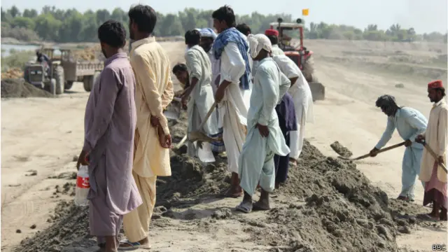 بندوں کی اونچائی اور چوڑائی میں اضافہ کیا جا رہا ہے