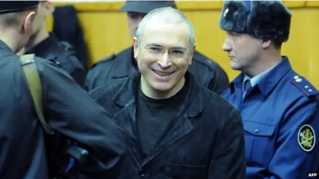 Vụ bắt giữ ông Yevtushenkov được so sánh với vụ bắt giữ tỷ phú Mikhail Khodorkovsky hồi năm 2003