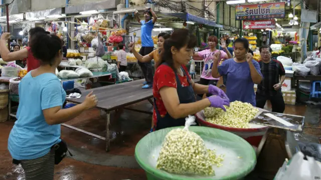 Pasar bunga di Bangkok