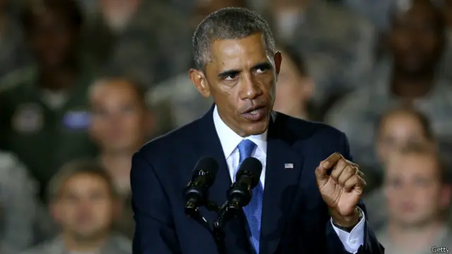 امریکی طیاروں نے شمالی عراق میں سِنیچر کے قریب بھی دولت اسلامیہ کی فورسز پر حملے کیے ہیں جس میں چھ گاڑیاں تباہ ہوگئیں