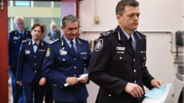 چند روز پیش پلیس استرالیا عملیات گسترده ای را برای بازداشت اعضای گروه اسلامی به‌راه انداخت