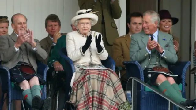 در هرحال الیزابت دوم همچنان ملکه اسکاتلند باقی خواهد ماند