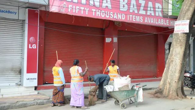 چین کے صدر سے پہلے احمد آباد میں صفائی اور سکیورٹی کے زبردست انتطامات کیے گئے ہیں۔ صدر شی جن پنگ نے اپنے دورے کے موقعے پر کہا کہ بھارت اور چین ترقی کو پہلا ہدف سمجھتے ہیں۔