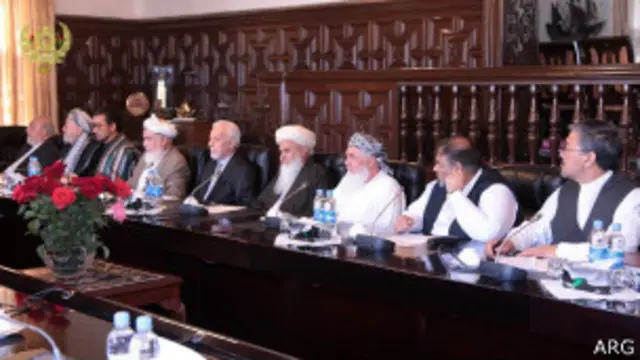 انتظار می‌رود نشست رهبران جهادی و روسای قوای سه گانه با دو نامزد فردا برگزار شود