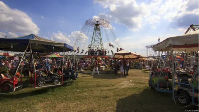 Adviye Özyar Tekirdağ'da 1910 yılından bu yana kurulan Pavli sonbahar panayırından bir kare paylaşıyor. 