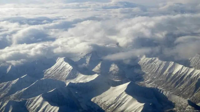 Таким увидел Сахалин Александр Панченко из иллюминатора самолета
