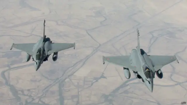 Aviones de combate franceses sobre Irak