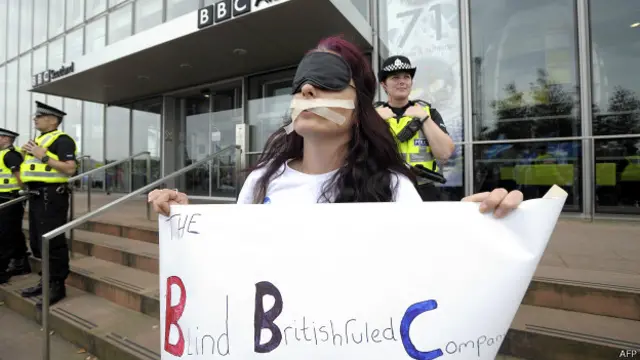 Протест у офиса Би-би-си