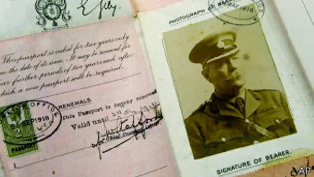 Pasaporte de Sir Arthur Conan Doyle durante la guerra