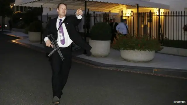 امریکی صدر براک اوباما اس وقت وائٹ ہاؤس میں موجود نہیں تھے