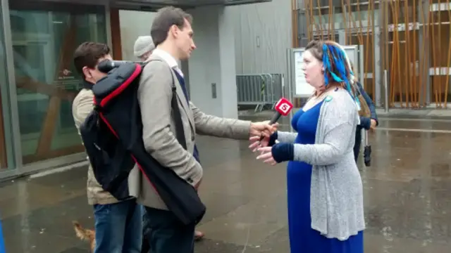 苏格兰独立公投引起国际媒体关注, 大量外国记者云集苏格兰跟踪报道。