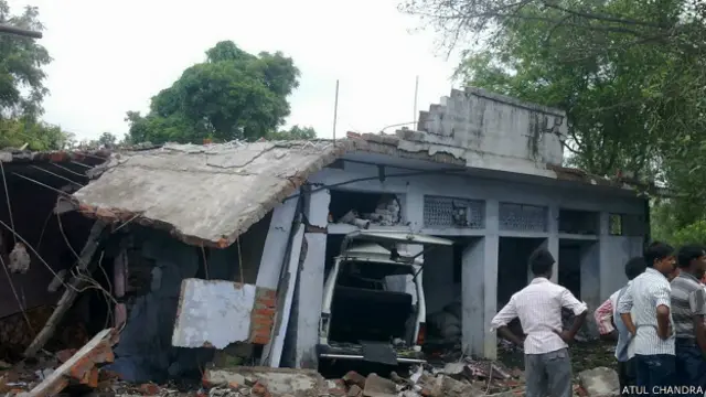 लखनऊ में विस्फोट