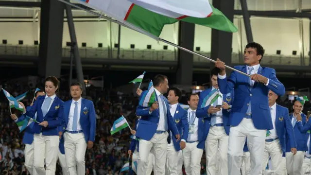 Inchondagi ochilish marosimi tantanalarida O‘zbekiston bayrog‘ini ikki karra Olimpiada O‘yinlari sovrindori, ikki karra jahon chempioni, Osiyo O‘yinlari g‘olibi bo‘lgan nomdor dzyudochi Rishod Sobirov stadion uzra olib o‘tdi.