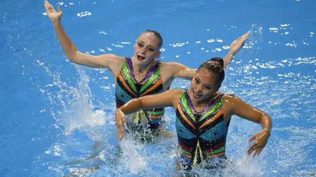 Bugun boshlangan sinxron suzish bo‘yicha juftlik musobaqalarida O‘zbekiston sharafini Yuliya Kim, Anastasiya Ruzmetova va Anastasiya Zdravkovskayalar himoya etishmoqda. 