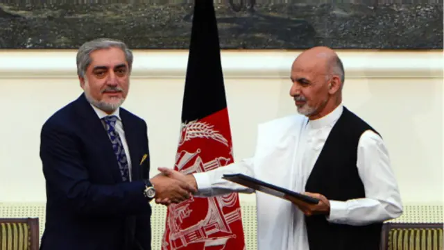 په یکشنبې اشرف غني او عبدالله د ملي یووالي د حکومت جوړولو هوکړه لیک هم لاسلیک کړ