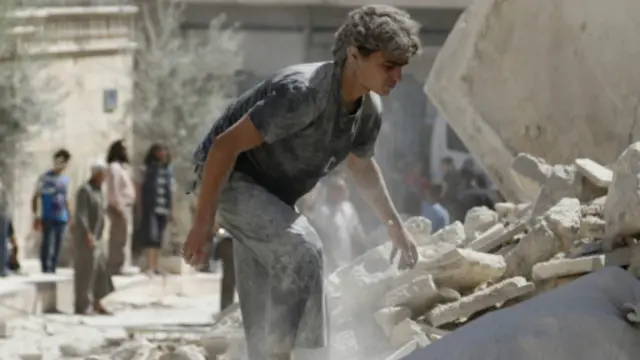 استهدف الهجوم بلدتي سراقب واحسم والمناطق المحيطة بها