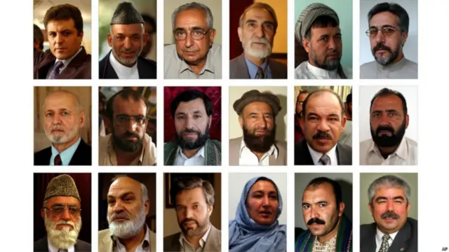  Бир муддат муваққат, яна бир муддат ўтиш даври ҳукуматини бошқариши ортидан Ҳомид Карзай Афғонистонда ўтган 2004 йилги илк президентлик сайловида ўз номзодини қўйди. У 17 рақибни енгиб, сайловда ғалабани қўлга киритди.