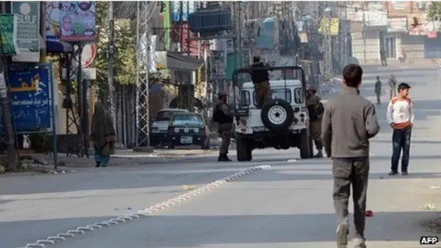 රාවල්පින්ඩි නගරයේ ආරක්ෂාව තර කර තිබේ 