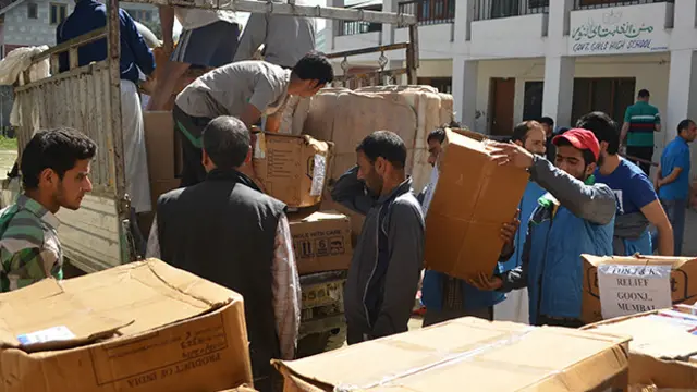 امدادی کام جاری ہے تاہم کشمیر کو سنبھلنے میں بہت وقت لگ جائے گا