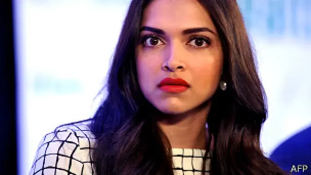 दीपिका पादुकोण