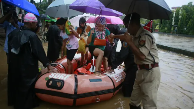 असम, बारिश