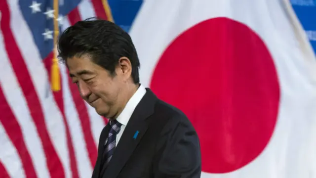 日本首相安倍晋三去年12月参拜靖国神社引发轩然大波（资料图片）