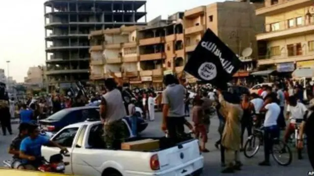 توجد في مدينة الرقة السورية معظم مقار تنظيم الدولة الإسلامية.