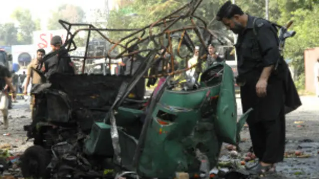 پشاور میں سکیورٹی فورسز کو نشانہ بنائے جانے کا سلسلہ جاری ہے