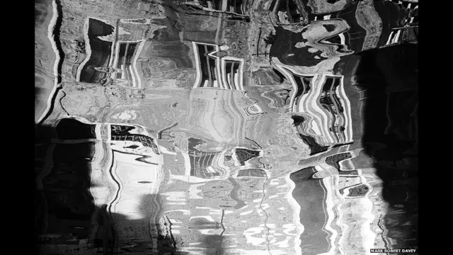 Марк Роберт Дейві