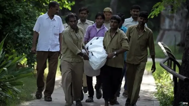 د هلک مړی د پلټنو لپاره عدلي طب ته لېږل شوی.