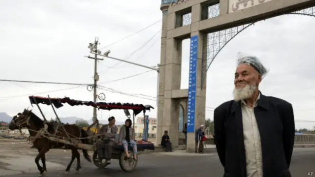 新疆阿克蘇地區庫車縣一景（16/7/2014）